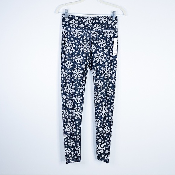 Terez - Snowflake Leggings - Picture 1 of 3